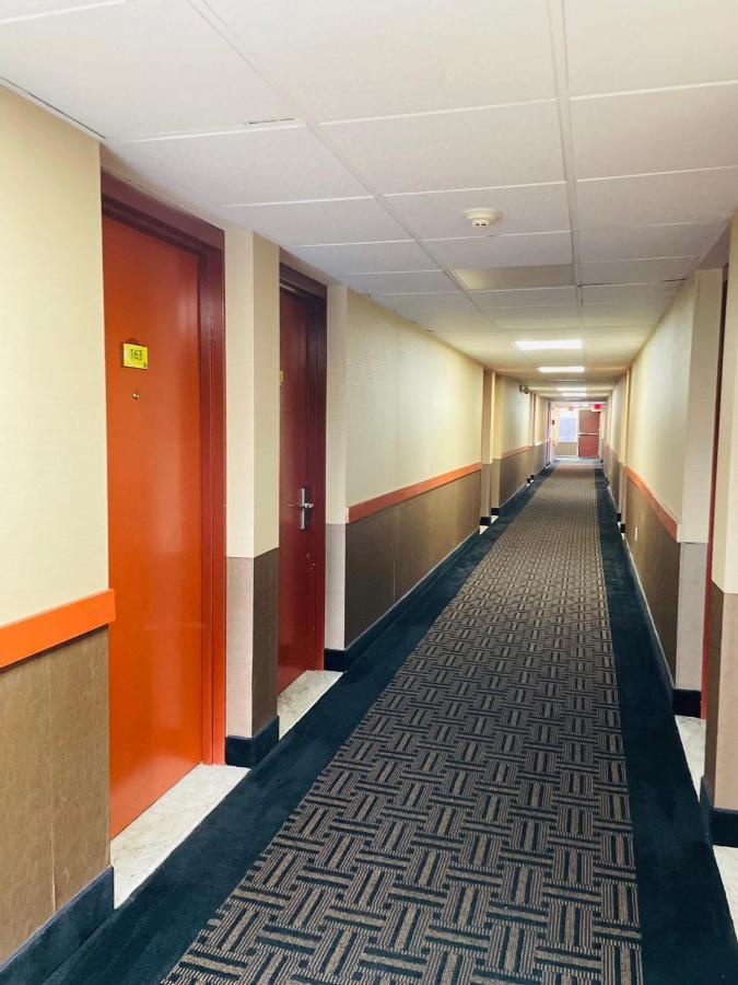 Super 8 By Wyndham Gloucester Gloucester City Exteriér fotografie