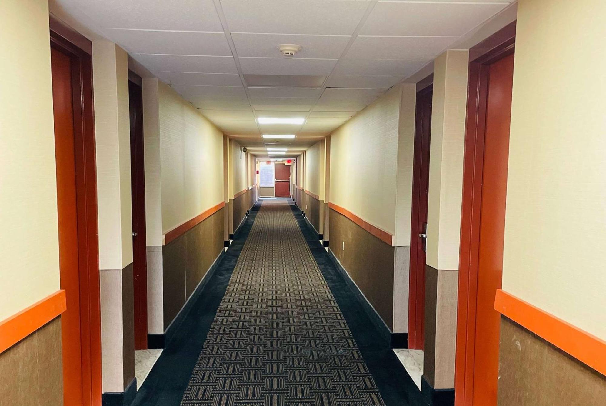 Super 8 By Wyndham Gloucester Gloucester City Exteriér fotografie