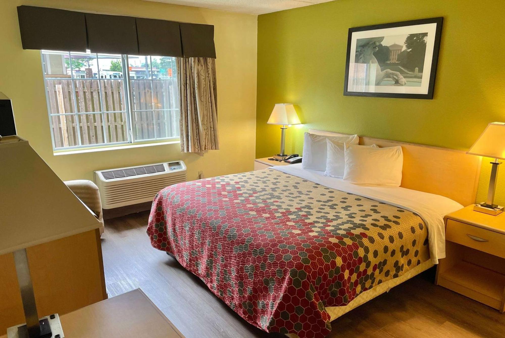 Super 8 By Wyndham Gloucester Gloucester City Exteriér fotografie